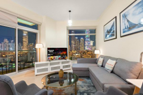 Prime 2BR with Balcony & Full Burj Khalifa Views